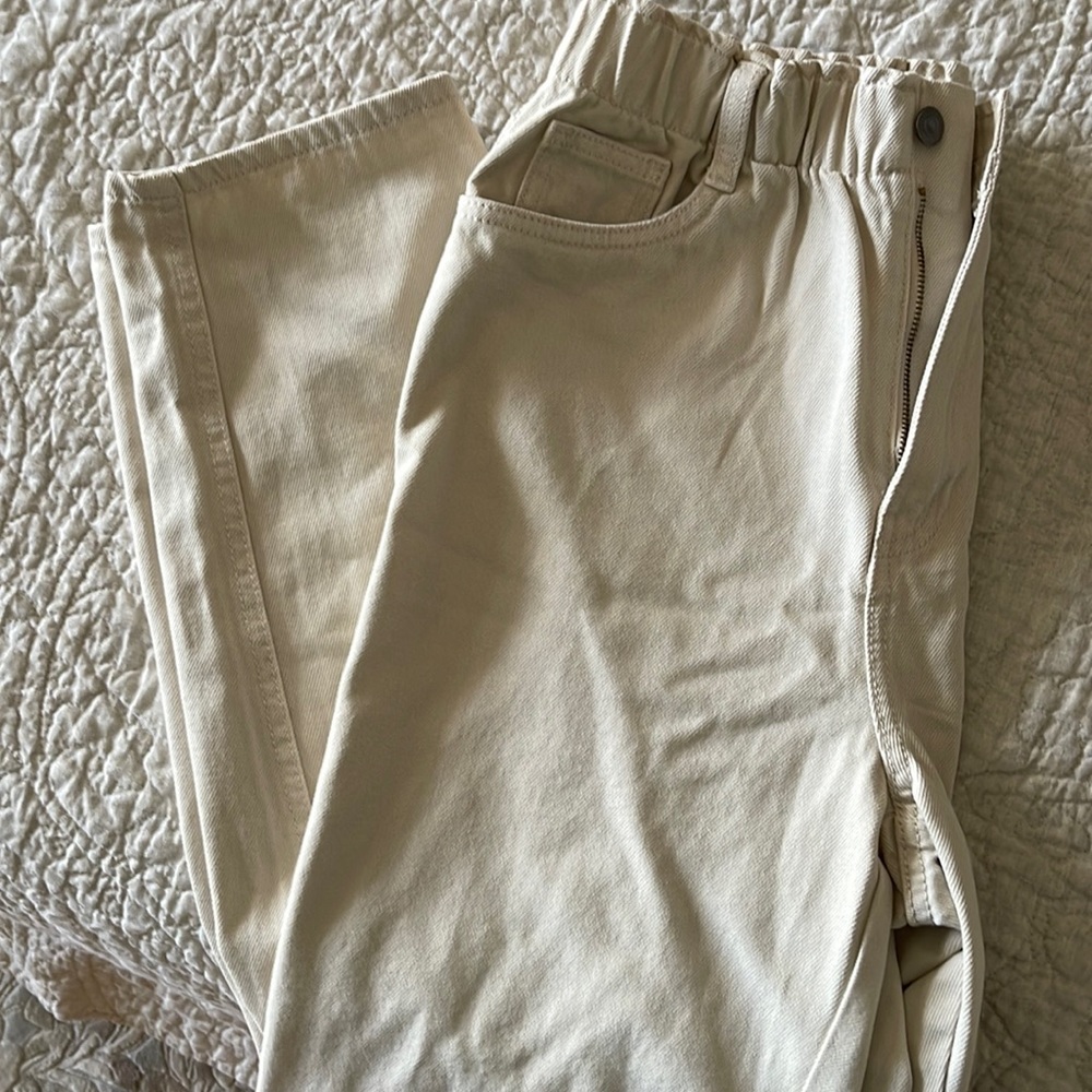 Hi rise never worn bege jeans